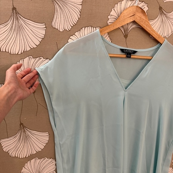 Ralph Lauren Aqua V-Neck Cap Sleeve Blouse Large - Picture 2 of 5